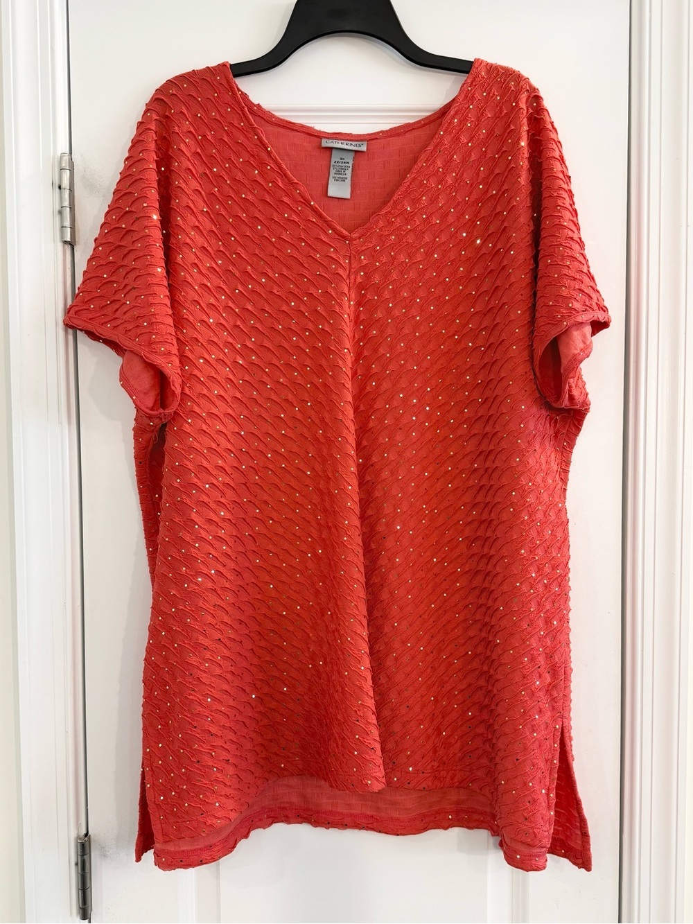 Catherines Coral Crinkle V‑Neck Top Gold Dot Accents Boho Women’s 2X